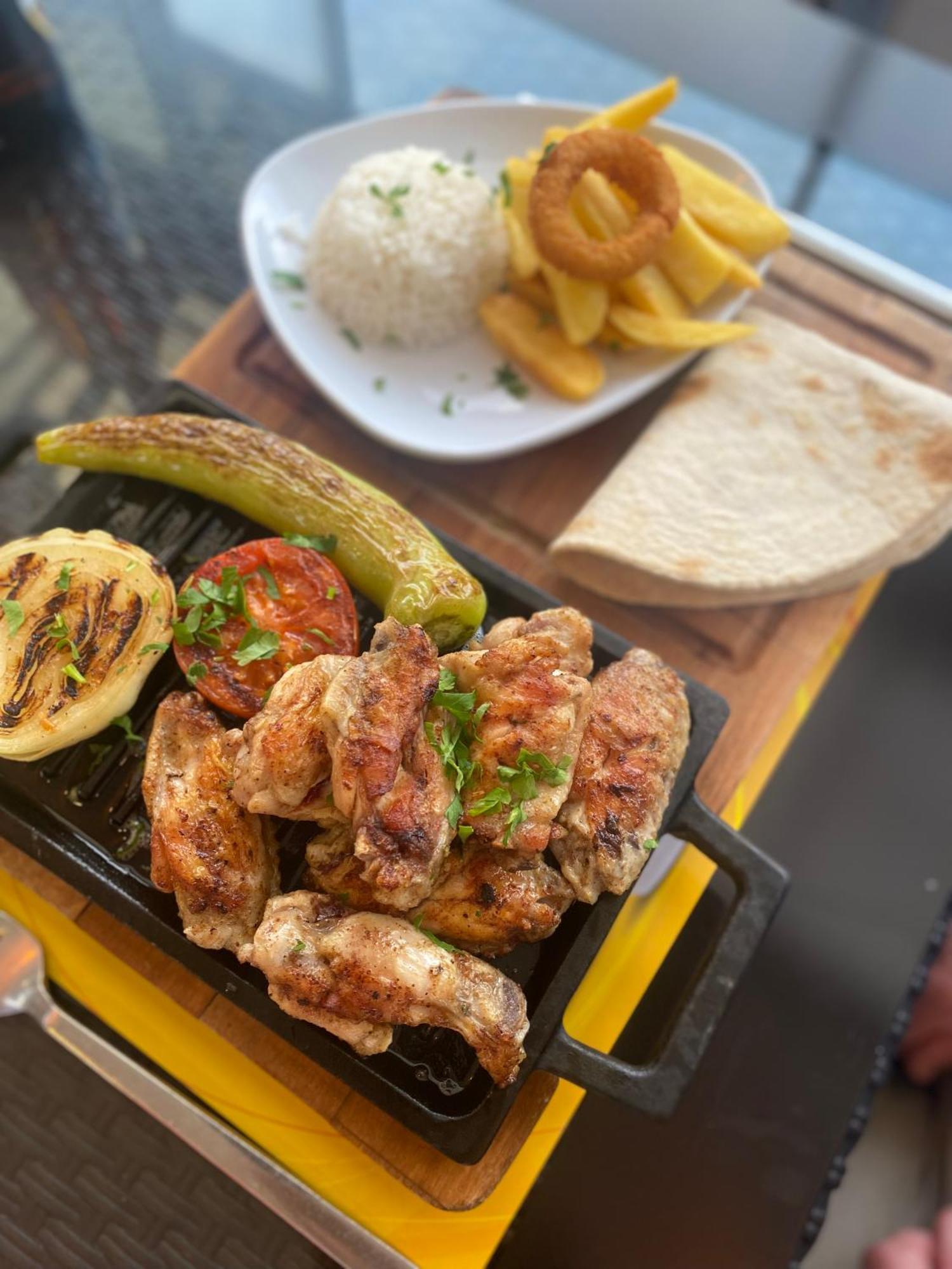 Mavi Pansiyon & Restaurant Didim Exterior photo