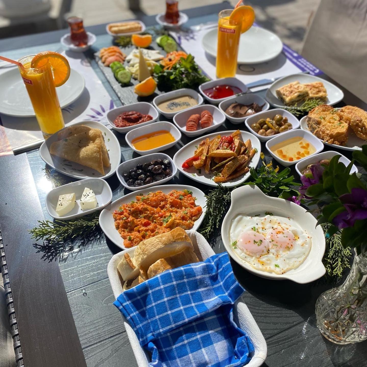 Mavi Pansiyon & Restaurant Didim Exterior photo