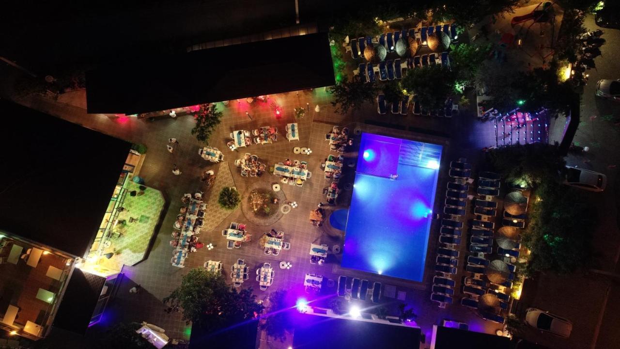 Mavi Pansiyon & Restaurant Didim Exterior photo